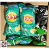 Image 1 : BAILIFF SEIZURE: BOX OF ASSORTED CHIPS