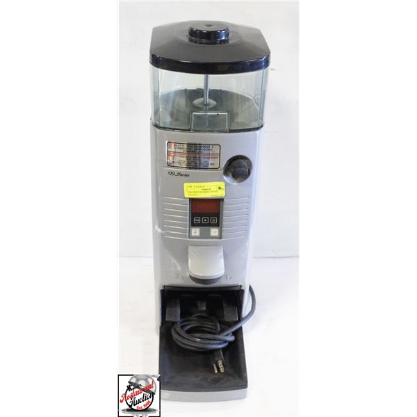 LIKE NEW Q9 SERIES COFFEE GRINDER