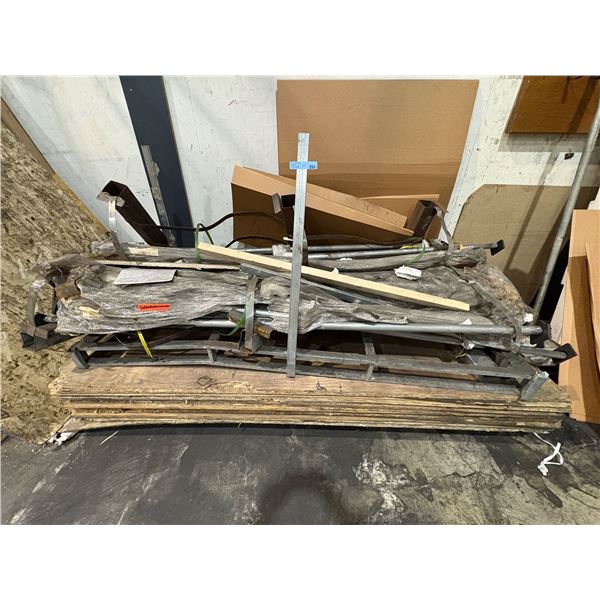 Large group of assorted Cargo Bars, Set of tire ramps