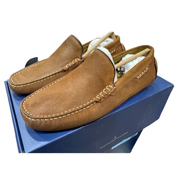 Pair of new Vince Camuto brown loafers - size 9M