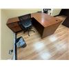 Image 2 : Room lot of - 3x Office Desk & Office Chair (Electronics Not included)