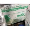Image 4 : Pallet of assorted cleaning supplies