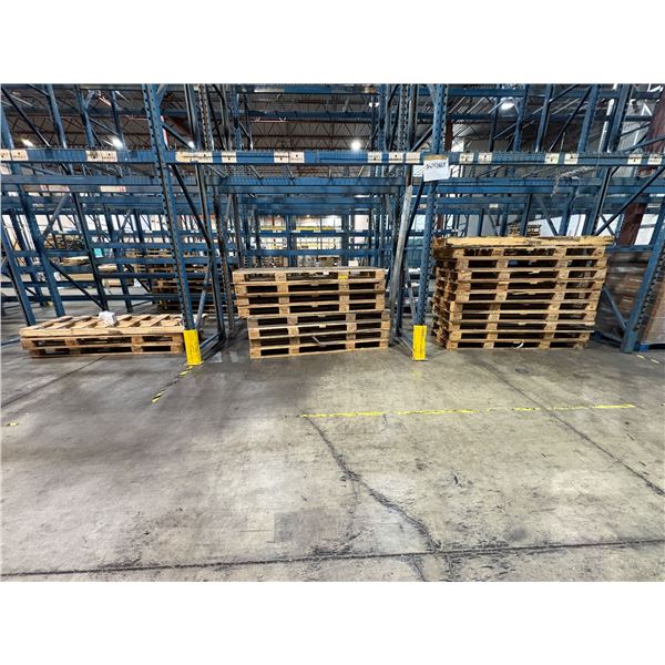 Large group of assorted pallets