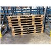 Image 2 : Large group of assorted pallets