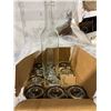 Image 4 : Pallet of glass bottles - 750ml wine bottles & clear glass bottles
