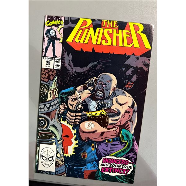The Punisher #32 (May 1990, Marvel Comics) Endangered and Soon To Be Extinct!