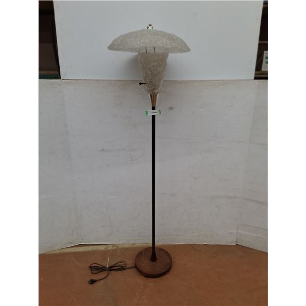 # MCM Spaghetti 58" Tall Floor Lamp - 1 Hole in Plastic - Tested - Cannot Ship