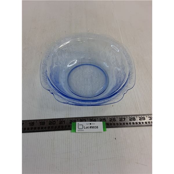 Vintage Federal Glass "Madrid Pattern" 10" Bowl - 1 Chip