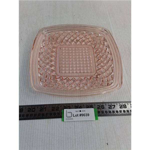 Federal Glass "Depression Glass" 9" Lattice Pattern Plate - 1 Nick