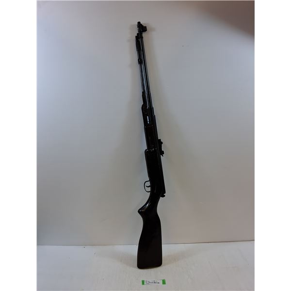 Vintage Lever-Action Pellet Rifle with Wood Stock