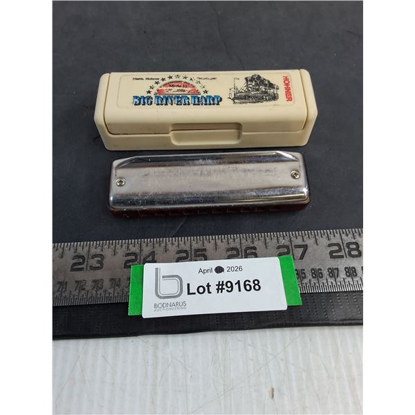 Suzuki "Bluesmaster" Harmonica w/Hohner Case