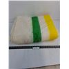 Image 1 : "Hudson's Bay Style" Acrylic/Wool Blanket - 66" x 86"