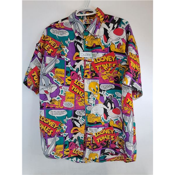 "Looney Tunes" Medium Silk Short-Sleeved Shirt