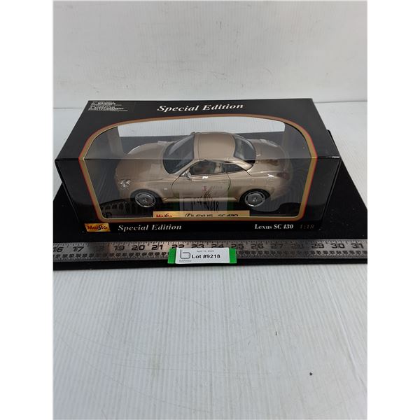NIB Maisto Diecast 1:18 Replica Lexus SC 430