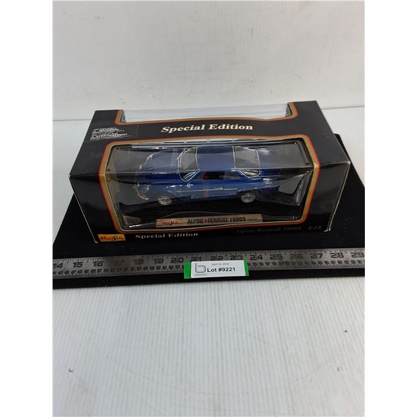 NIB Maisto Diecast 1:18 Replica 1971 Alpine Renault 1600S