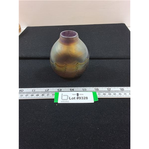R. Held Art Glass Vase 4" tall