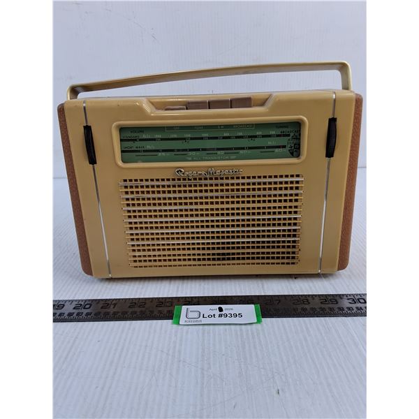 Vintage Rogers Majestic Portable Radio - Untested