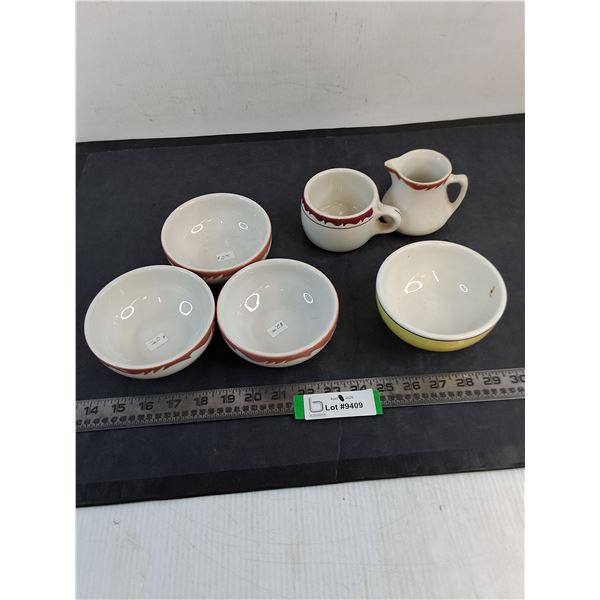 Vintage Ceramic Dishes