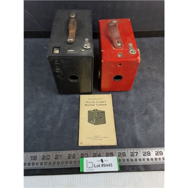 (2) Antique Kodak Brownie Cameras w/1922 Instruction Booklet