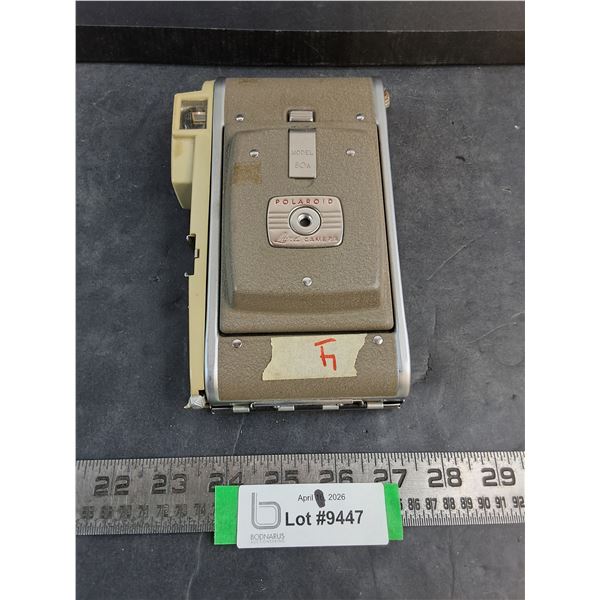 Vintage Polaroid 80A Land Camera