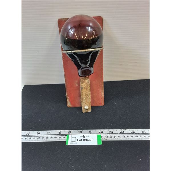 Lyon Fire Extinguisher Bulb and Holder- CANNOT SHIP