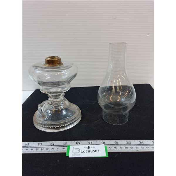 No 1 Finger Lamp with Chimney, missing parts - PICK UP