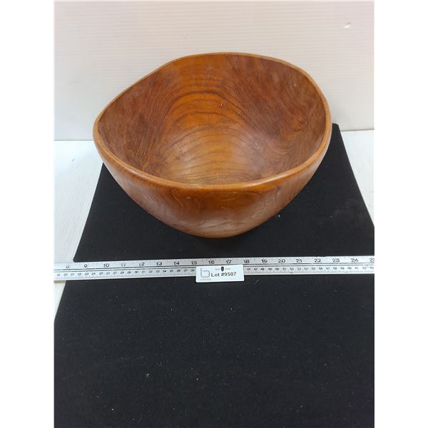 Carved Wooden Salad Bowl-cracked