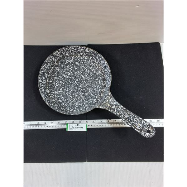 Enameled Fry Pan-11" dia, some warping to bottom