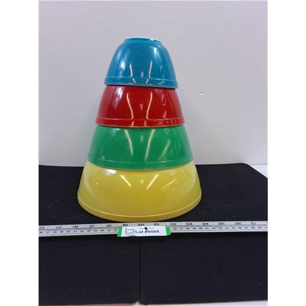 Pyrex 4-Bowl Primary Set Mixing Bowls