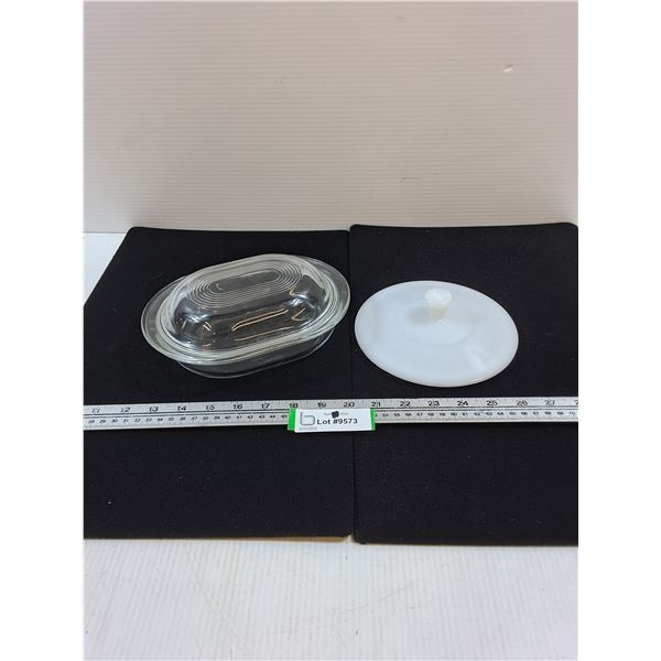 Clear Pyrex Lidded Bake Dish-8.5" long, Milk Glass Lid-6.5" dia