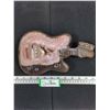 Image 1 : Grand Ole Oprey Guitar Shaped Ashtray