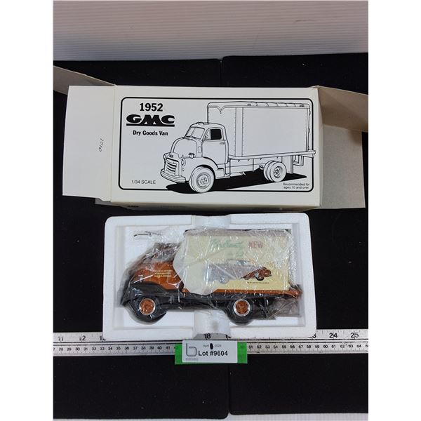 1/34 Scale 1952 GMC Dry Goods Van Die Cast (NIB)