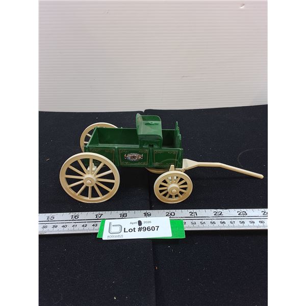 1/24 Case Buckboard Wagon Die Cast
