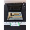 Image 1 : Cosmoda Shaving Set in Plastic Case (New Old Stock)