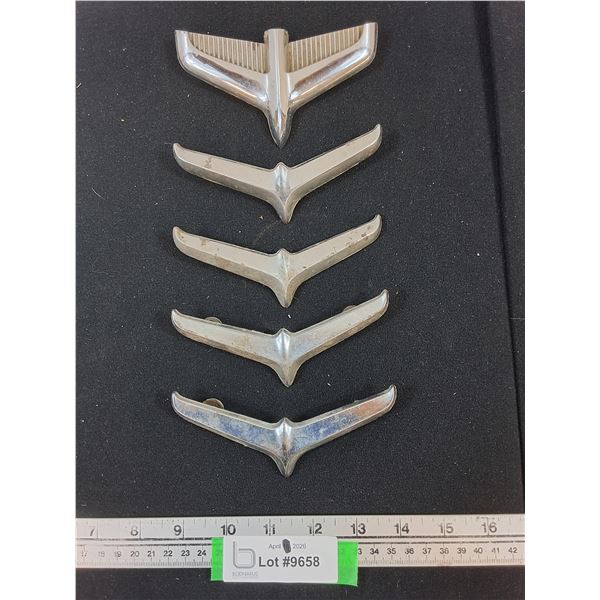 (5) '55 to '58 Ford Hood Ornaments