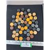 Image 1 : Crokinole Playing Pieces in Various Colors