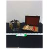 Image 1 : Glass Salt & Pepper chess game