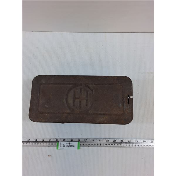 Wood bottom Metal International Tool Box