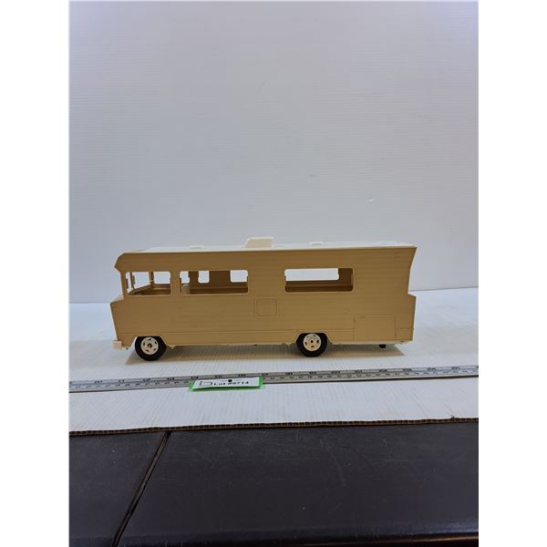Normatt Plastic Battery Powered Winnebago Toy Motor Home, untested