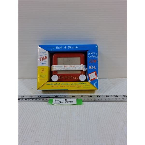 Mini Etch-A-Sketch in Box