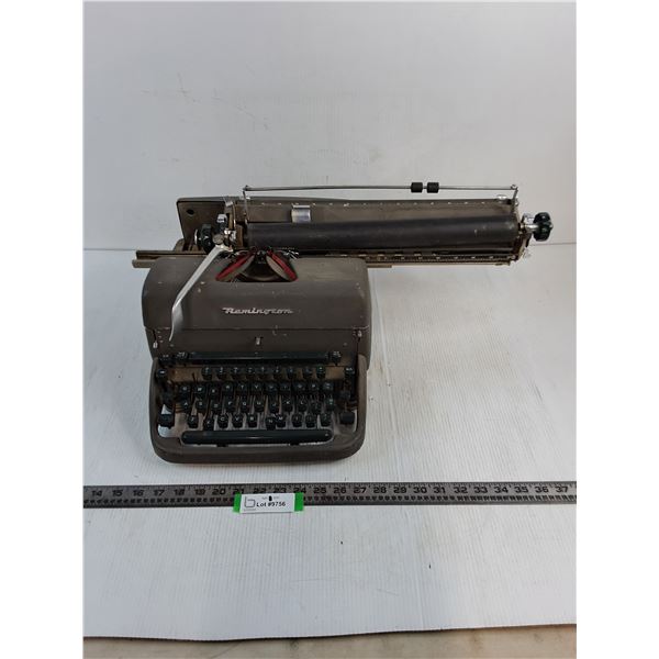 Vintage Remington Type Writer - Untested, As is - PICK UP ONLY