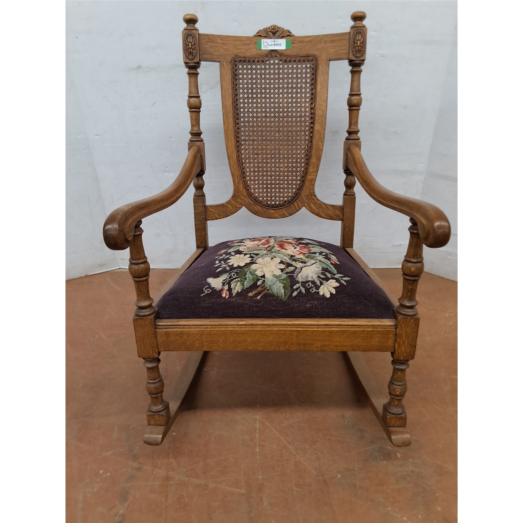 * Vintage Oak 