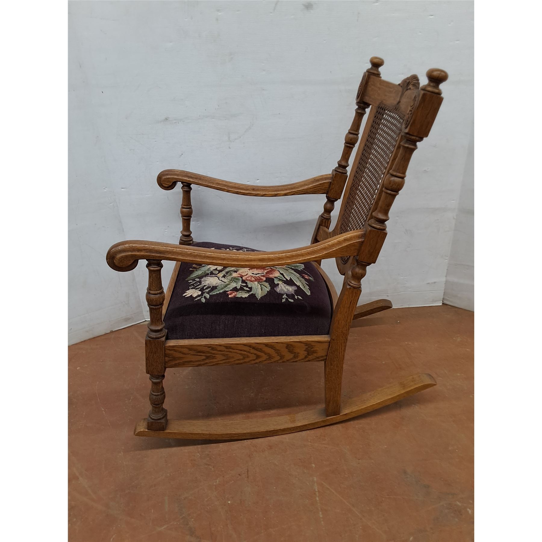* Vintage Oak 