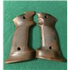 Image 3 : Handgun Grips and Screws