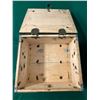 Image 5 : Vintage Czechoslovakian Military Ammunition Crate