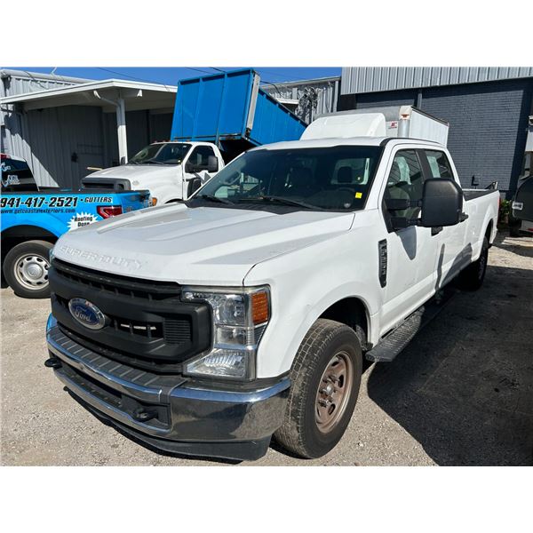 2021 Ford F250  XL Crew Cab  LB  Pick Up