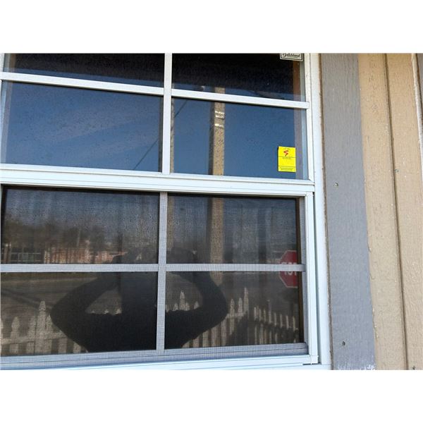 10'  X  12'  X  8'  Tall Skid Mount Shed w/Door, Windows, Insulated