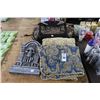 Image 1 : Decorator Pillow, Camo Backpack, Pillow Case, Décor