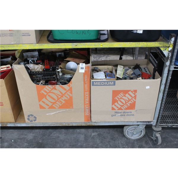 Large Boxes 2 w/Asst. Train Track Accessories