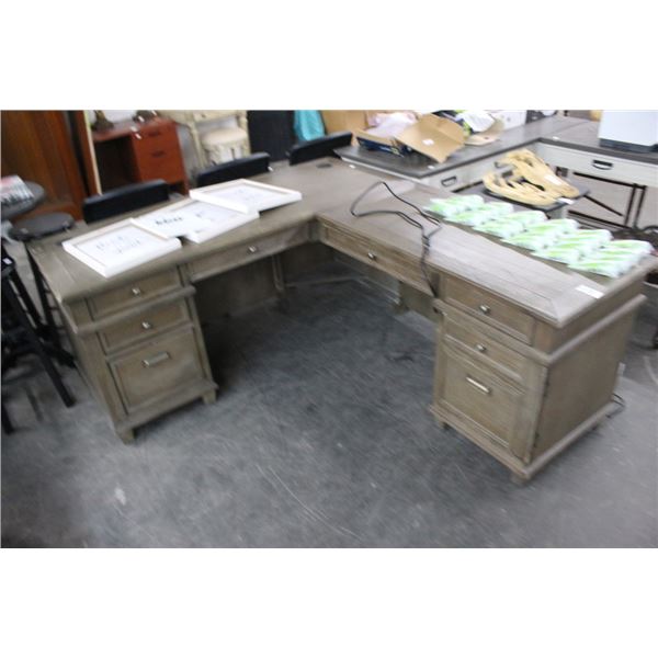 Brown Desk w/Right Return - Slight Damage